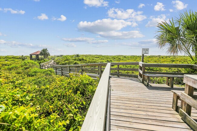 Building Photo - 130 Ocean Hibiscus Dr