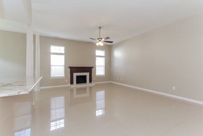 Building Photo - 1514 Jeffrey Bryan Dr