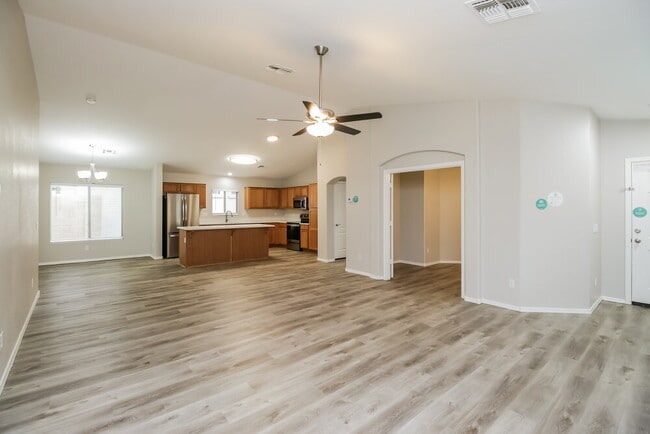 Foto del edificio - 39378 N Parisi Cir