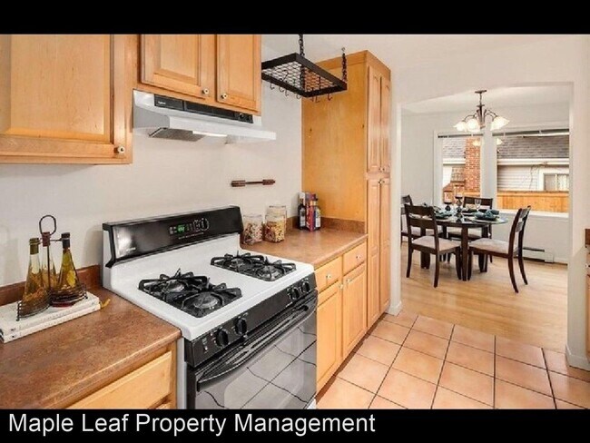 Building Photo - 3 br, 2 bath House - 1511 NE 97th St