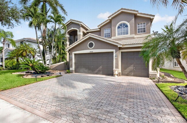 Building Photo - 19548 Estuary Dr