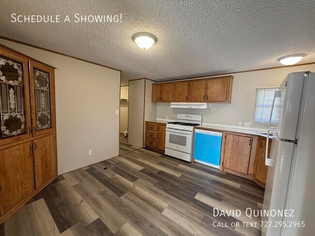 Foto del edificio - 6622 Country Ln