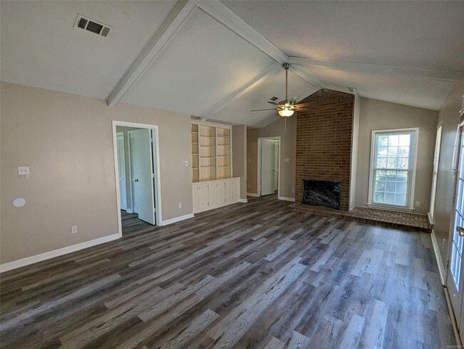 Building Photo - 5908 Carmel Dr