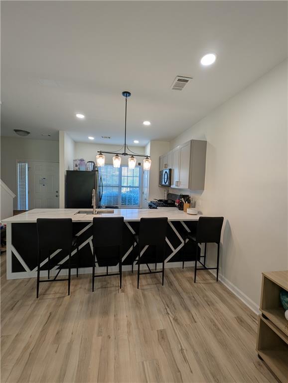 Foto del edificio - 585 McWilliams Rd SE