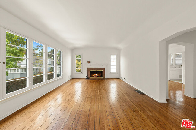Building Photo - 2413 Argosy Way