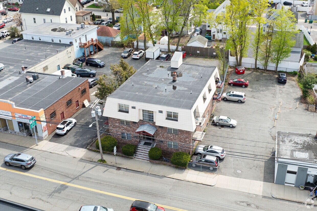 Contextual - 540 Chestnut St
