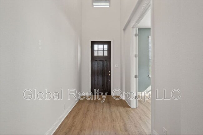 Building Photo - 6825 Hallie Lp