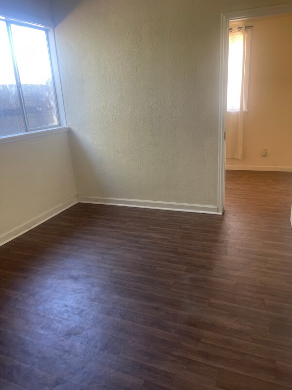 Foto del edificio - 40562 E Stetson Ave