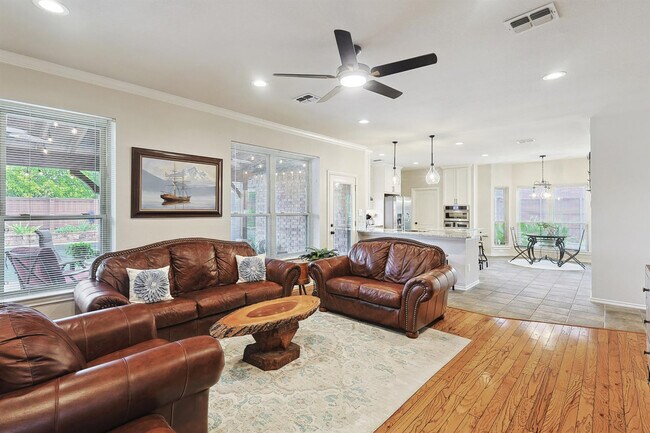 Foto del edificio - 2080 Kamla Rd