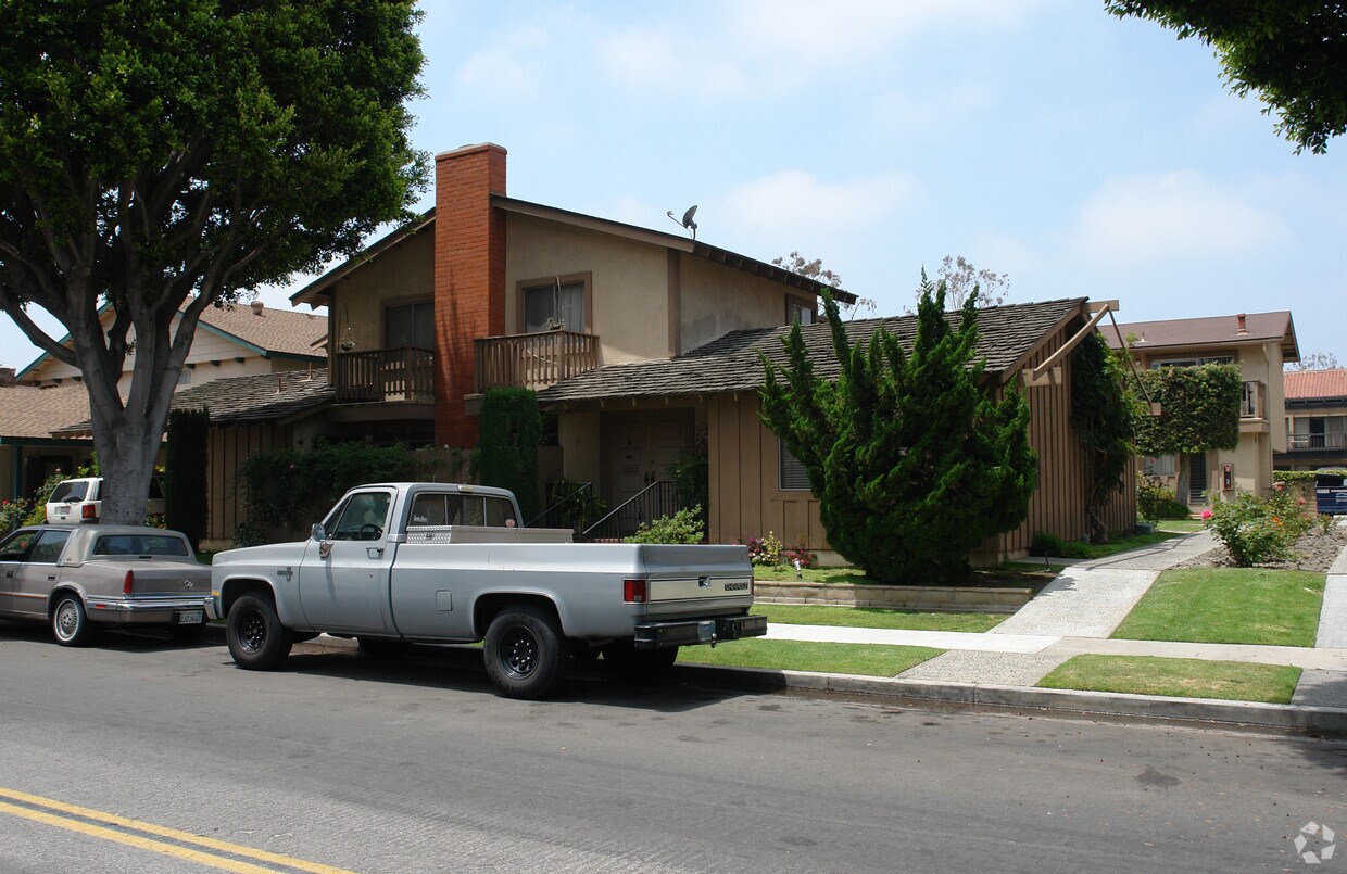 Building Photo - 16101 Malaga Ln