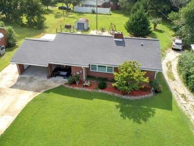 Building Photo - 1054 Memorial Park Rd