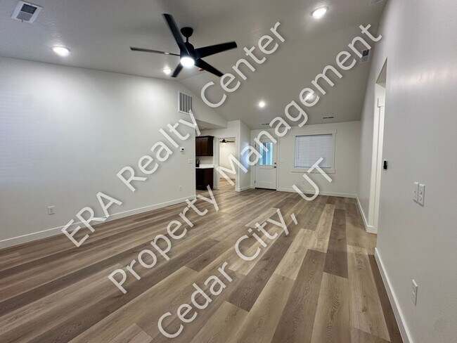 Foto del edificio - 45 Spanish Trail Dr