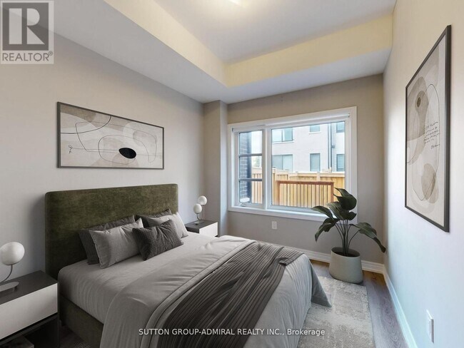 Photo du bâtiment - 70 Laskin Dr