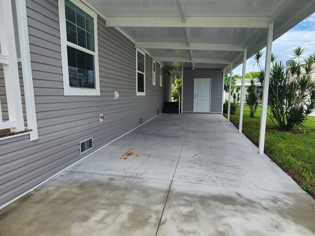 Building Photo - 69 Gazelle Dr