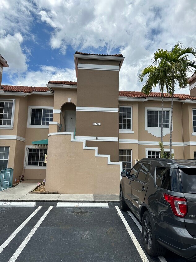 6726 SW 130th Pl Unit 1404, Miami, FL 33183 Condo for Rent in Miami