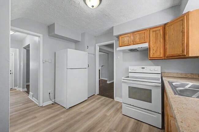 Foto del edificio - 15712 Vaughan St