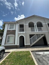 Building Photo - 1652 SE 28th St