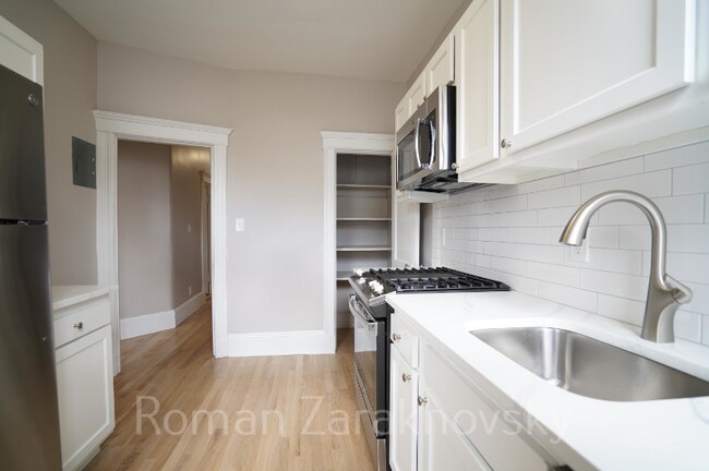 Foto del edificio - 58 Gardner St