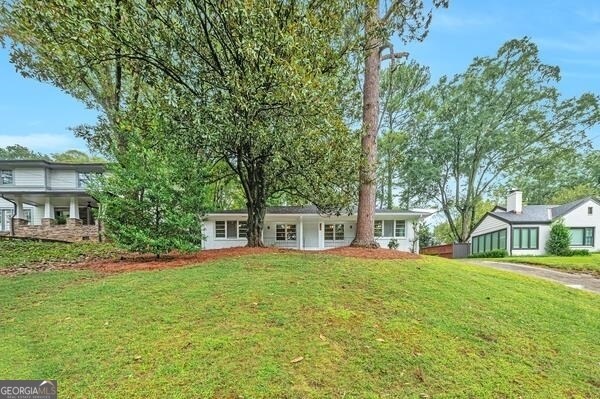 Foto principal - 551 Wimbledon Rd NE