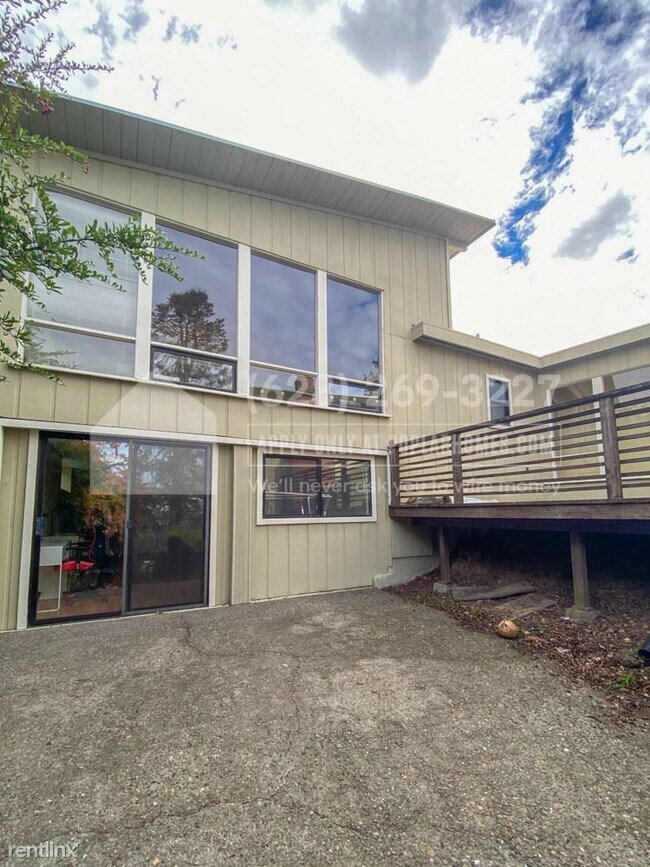 Building Photo - 5 br, 4 bath House - 1455 Grizzly Peak Bou...