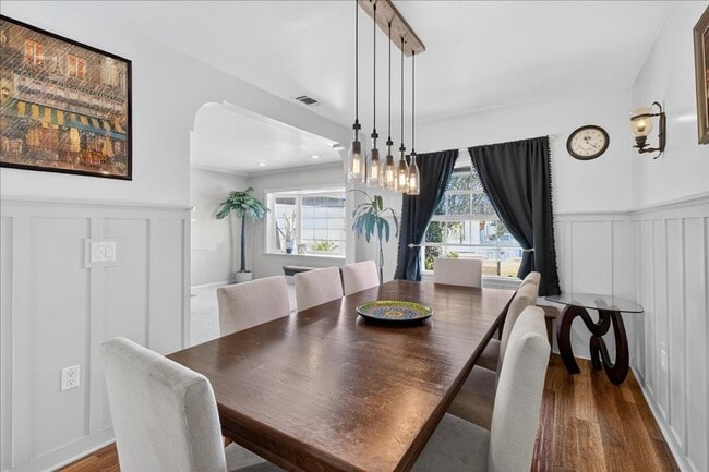 Foto del edificio - Beautiful & Spacious South Torrance Home