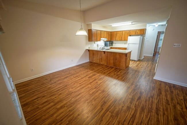 Foto del edificio - 2/2 Single Family Home in Park Terrace