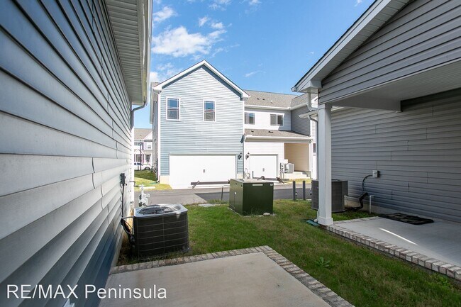 Foto del edificio - 3 br, 2.5 bath House - 1514 Waltham Lane