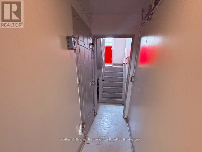 Building Photo - 2251 Kipling Ave