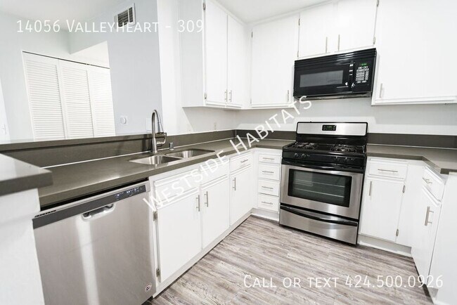 Foto del edificio - 14056 Valleyheart-309