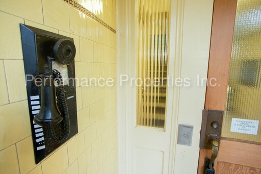 Foto del edificio - 1424 SW Montgomery St