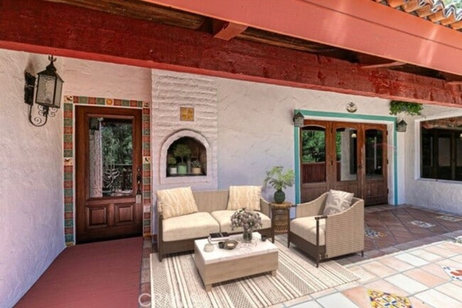 Foto del edificio - Escape to Your Own Private Retreat Among the Oaks