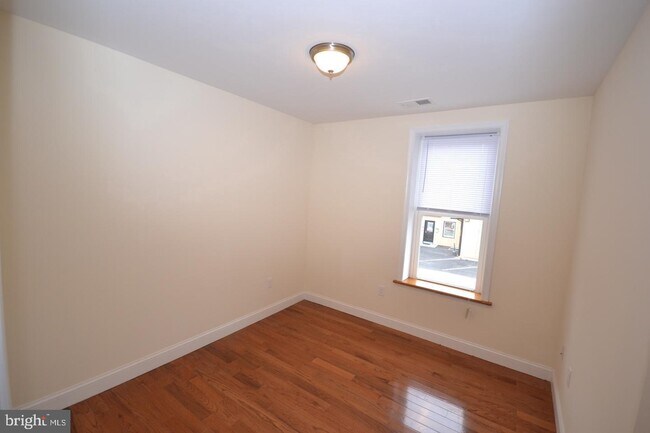 Building Photo - 12439 Old Frederick Rd