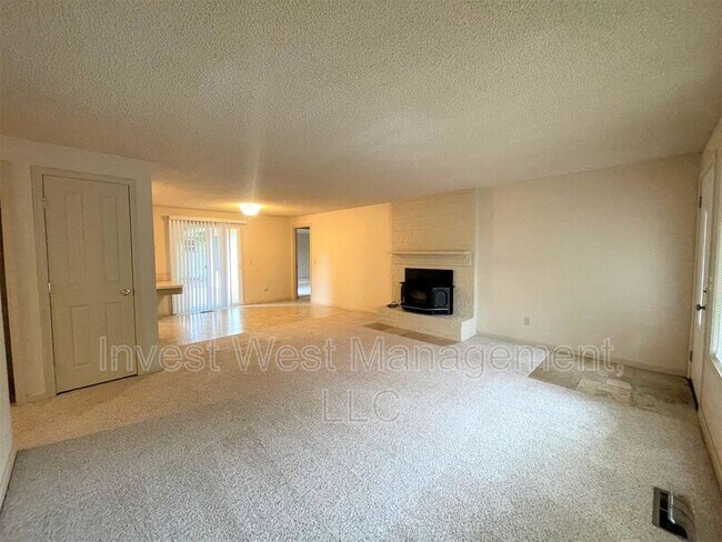 Foto del edificio - 9413 NE 9th St