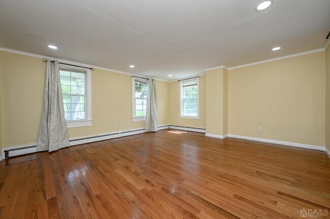 Foto del edificio - 426 Spring St