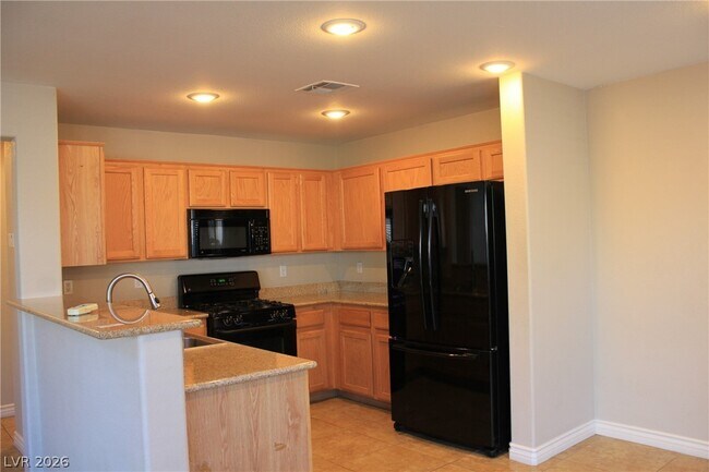 Foto del edificio - 1133 Claire Rose Ave