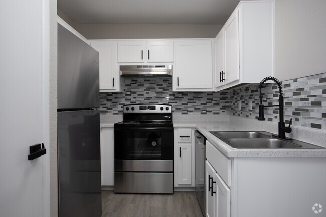 Interior Photo - Metro Tucson * Newly Remodeled Units*