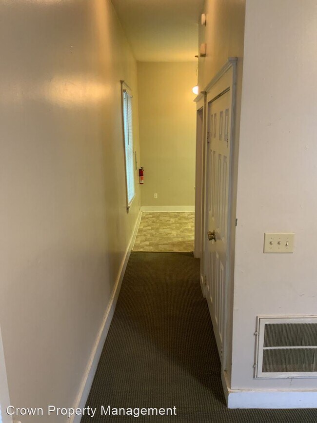 Building Photo - 2 br, 1 bath House - 1113 B Olympia