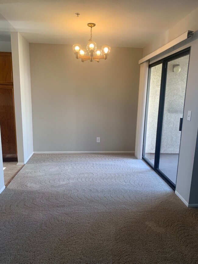 Foto del edificio - 10761 Chestnut St