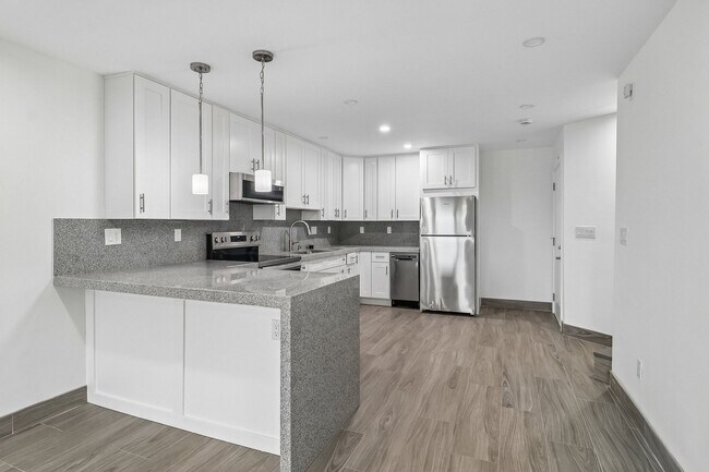 Foto del edificio - 2065 Poplar Rd