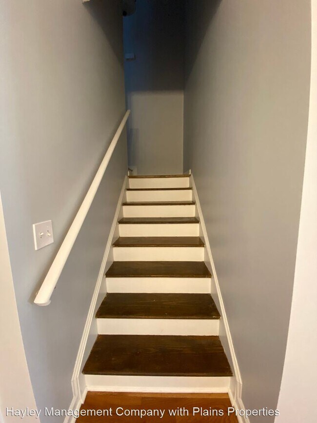 Foto del edificio - 3 br, 2.5 bath House - 1261 N Dean Rd