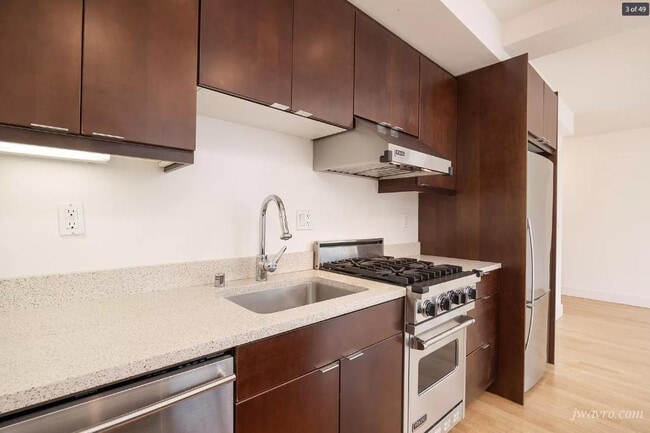 Foto del edificio - 1635 California St