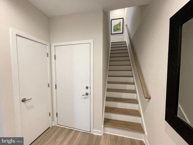 Foto del edificio - 3111 Beachview Ln