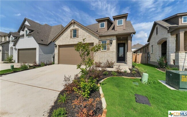 Building Photo - 1051 Lime Gruene