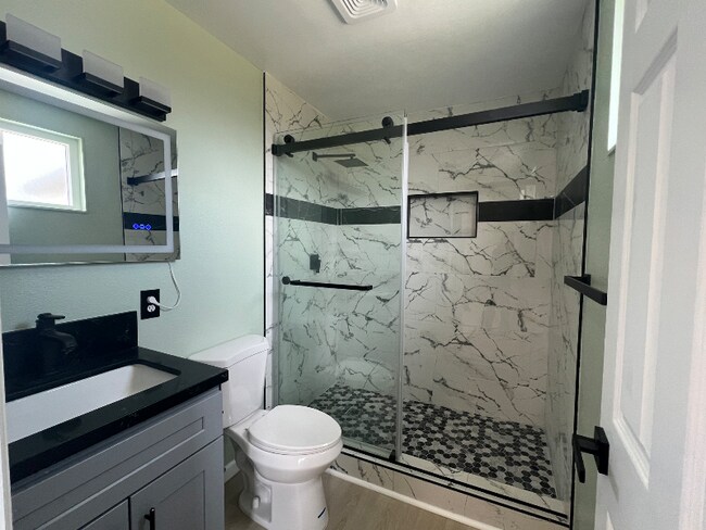 Foto del edificio - 6382 Yale Cir