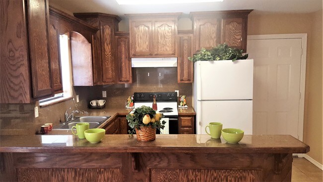Building Photo - 3008 Diamondhead - 2