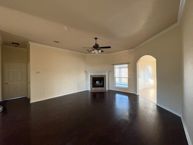 Building Photo - 2508 Isabelle Dr