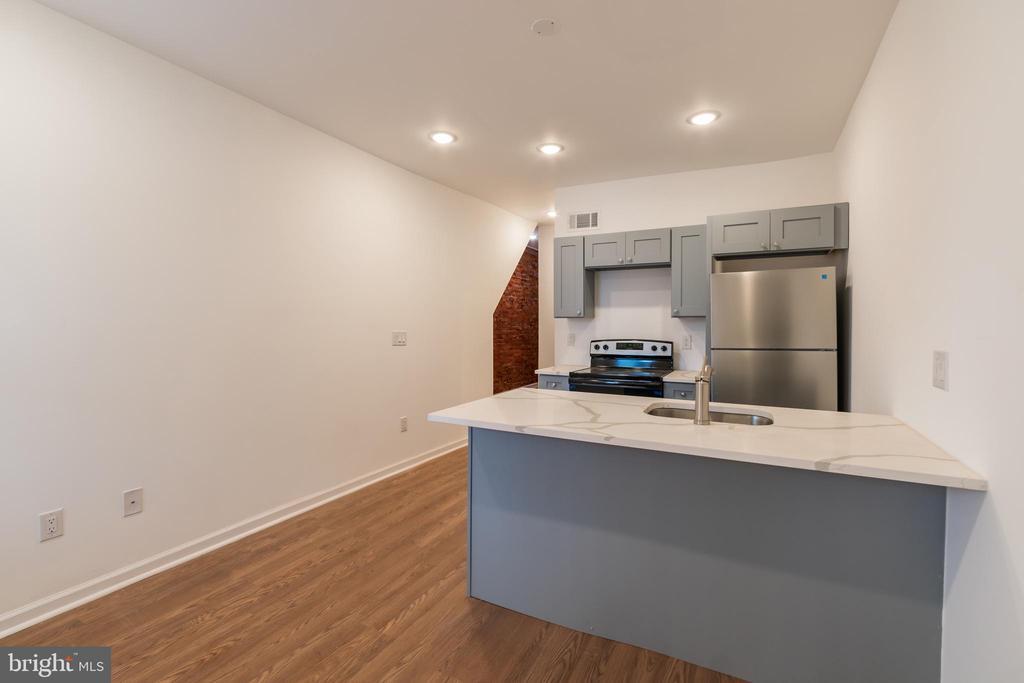 Foto principal - 6110 Sansom St