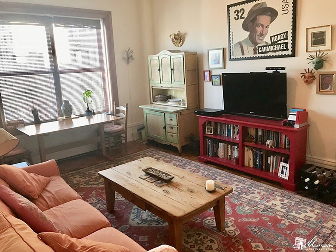 Primary Photo - 1 West 85th Street