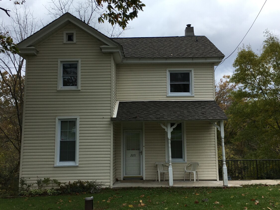 2071 Tulpehocken Rd, Wyomissing, PA 19610 House Rental in Wyomissing