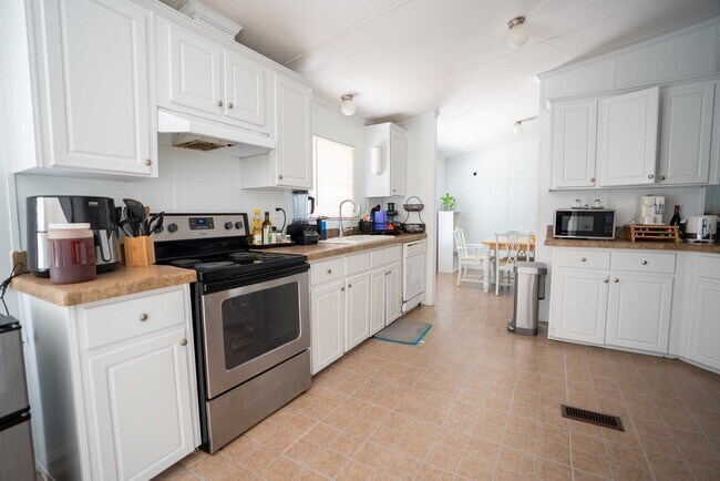 Foto del edificio - 20511 N Sabine Dr